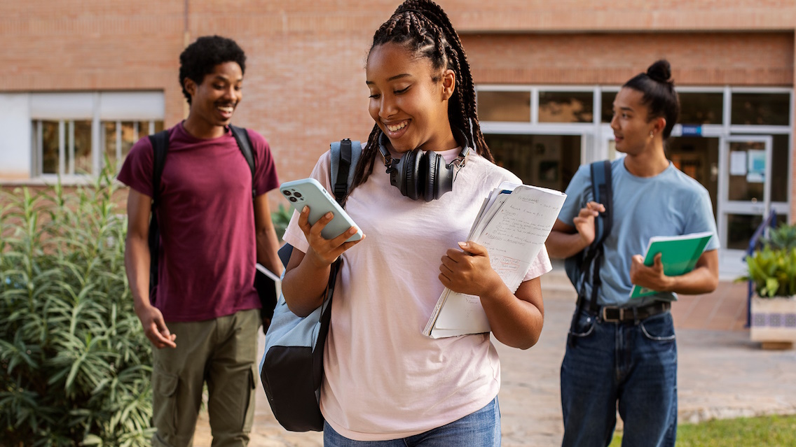 College Interactive: Native iOS application development image